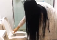 上厕所小姐姐,小姐姐的温馨瞬间