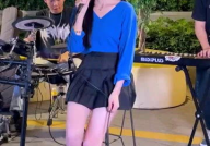 拍摄街头小姐姐,捕捉时尚小姐姐的瞬间魅力